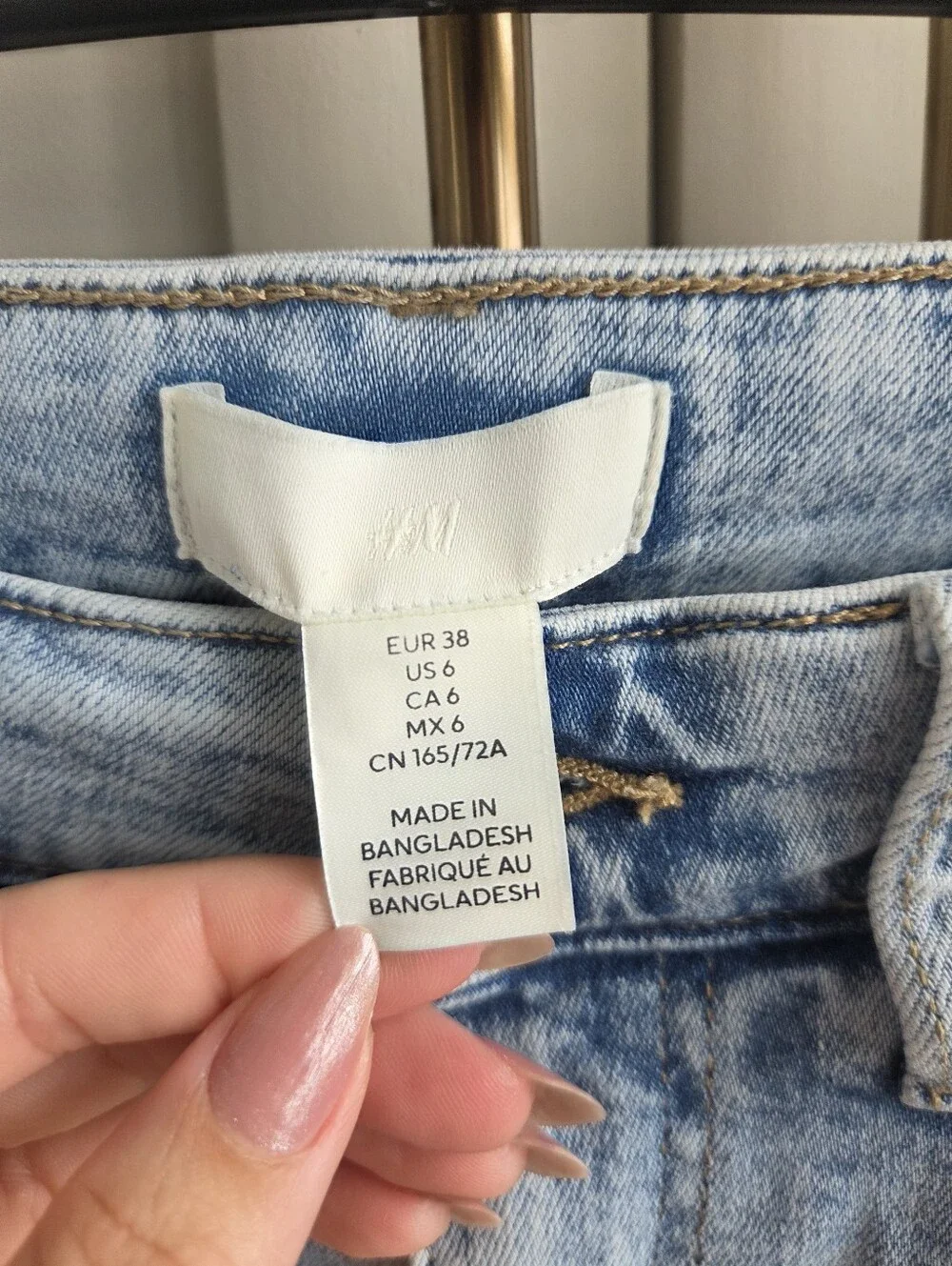 H&M Light Wash High Rise Skinny Jeans | Gently Used